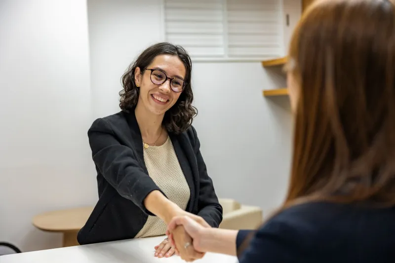Selling Yourself Short: How Imposter Syndrome Quietly Costs Career Changers the Job Offer