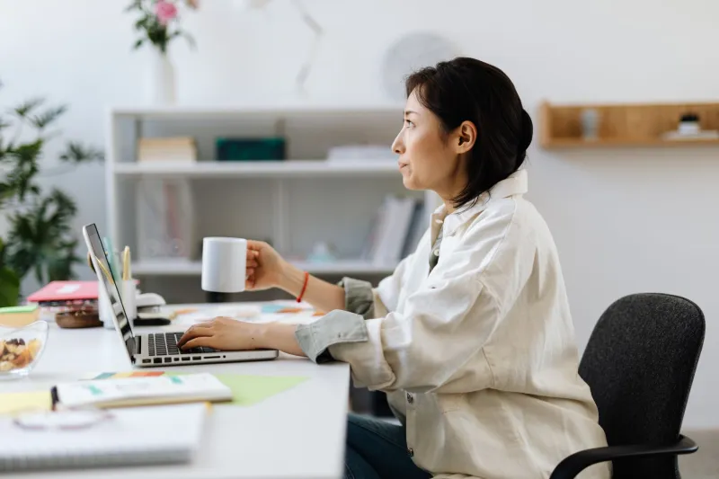 From Moonlighting to Main Gig: A Structured Approach to Making Your Side Project Your Full-Time Career